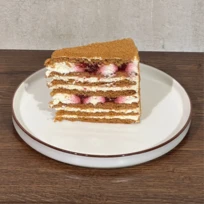 Tort Medovik - felie